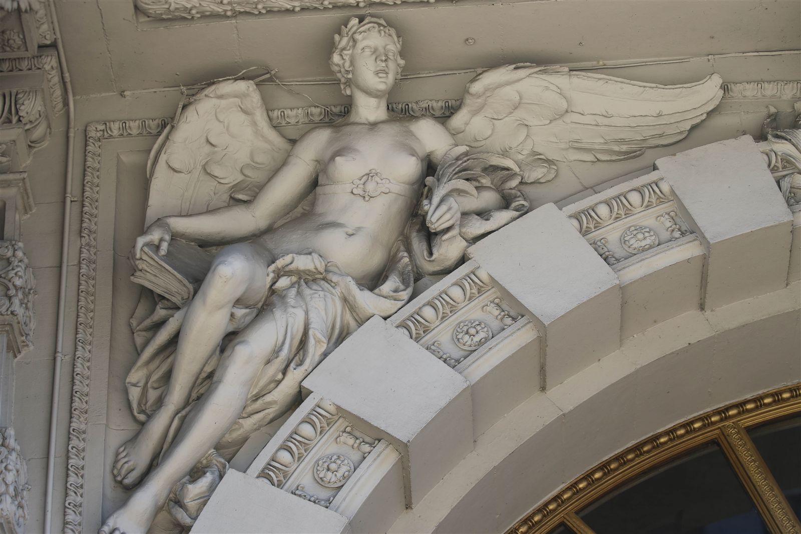 A Closer Look: Ellicott Square Building